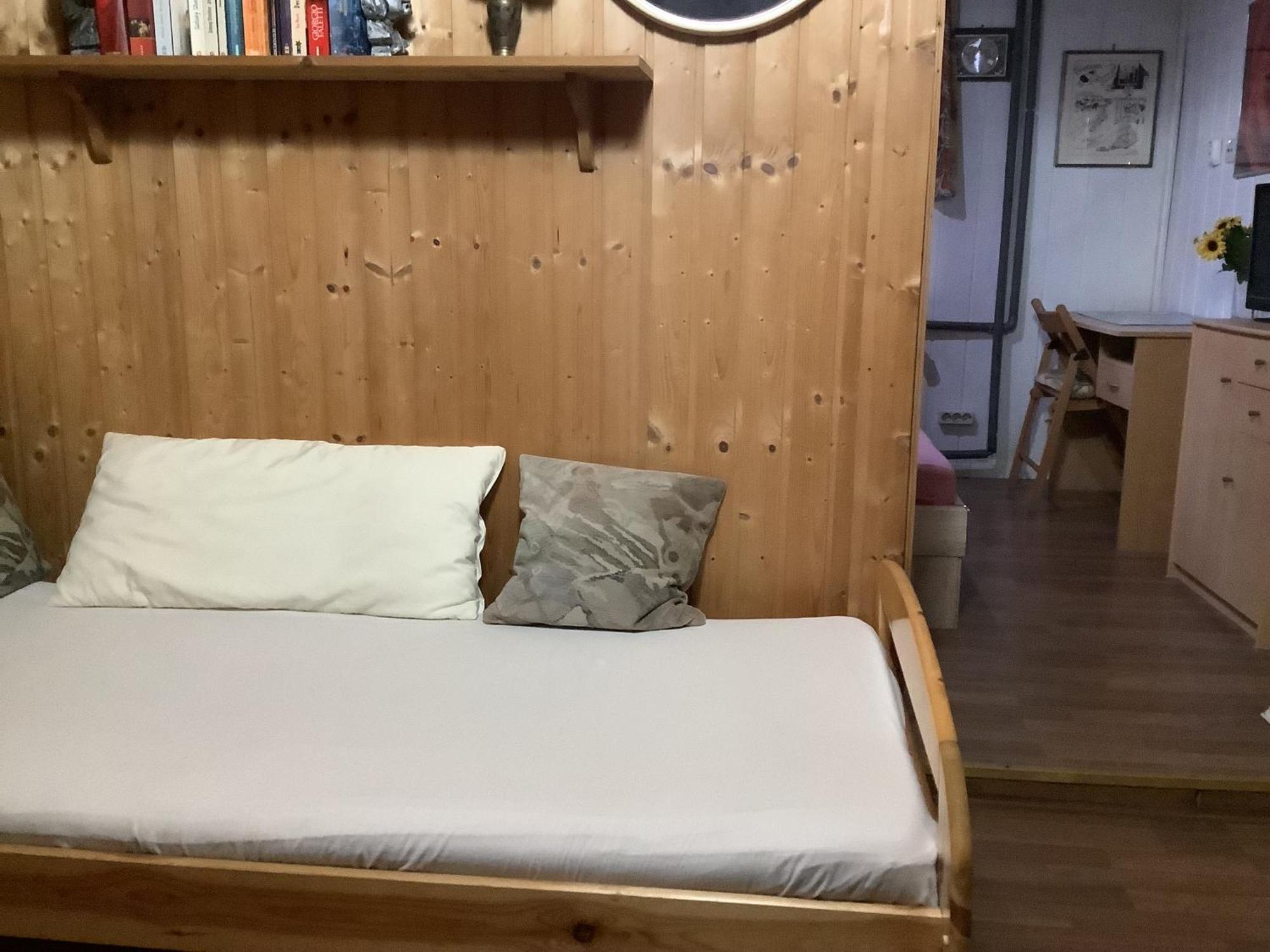 Schoenes Im Seterant/untergeschoss * Essen