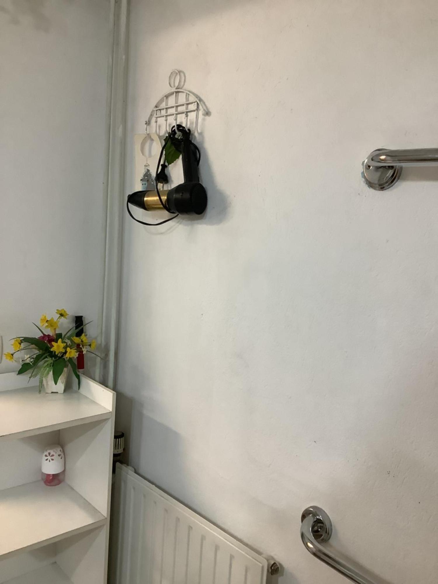 Schoenes Im Seterant/untergeschoss Homestay *